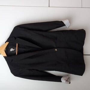 Aritzia (Talula) Boyfriend Blazer